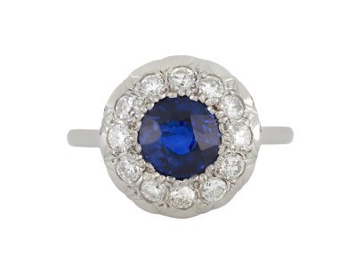 Jewellery item in modal