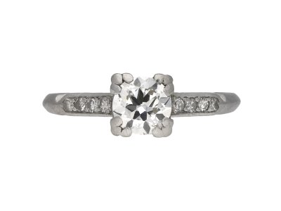 Jewellery item in modal