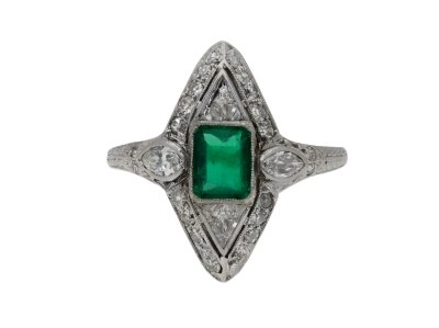 Jewellery item in modal