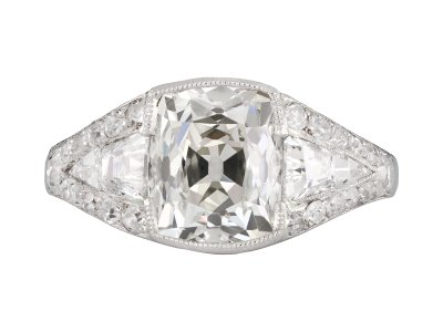 Jewellery item in modal