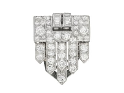 Jewellery item in modal