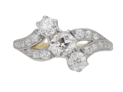 Jewellery item in modal