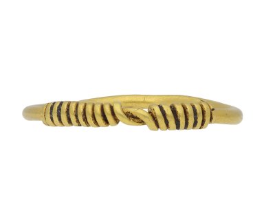 Jewellery item in modal