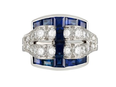 Jewellery item in modal