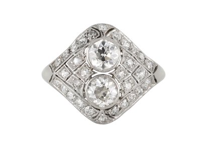 Jewellery item in modal