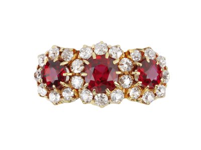 Jewellery item in modal