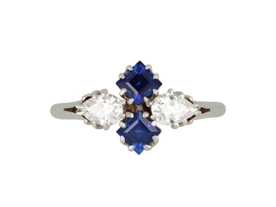Jewellery item in modal