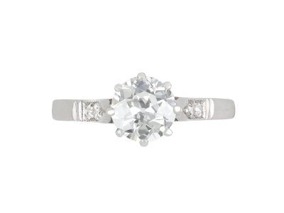 Jewellery item in modal
