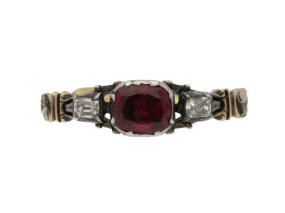 Jewellery item in modal