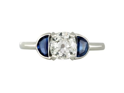 Jewellery item in modal