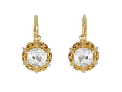 Jewellery item in modal