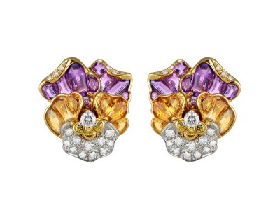 Jewellery item in modal