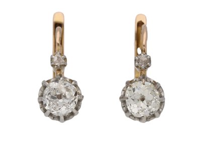 Jewellery item in modal