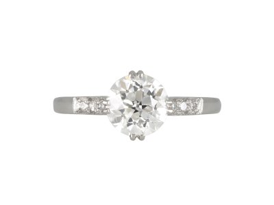 Jewellery item in modal