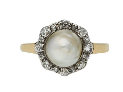 Jewellery item in modal