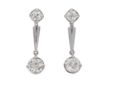 Jewellery item in modal
