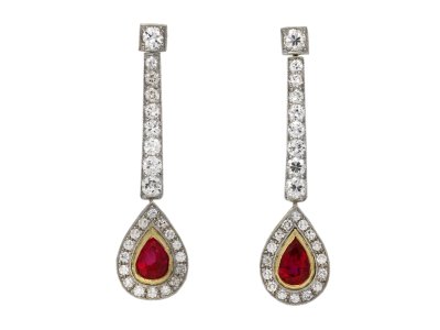 Jewellery item in modal