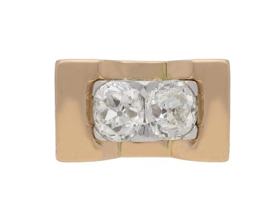 Jewellery item in modal