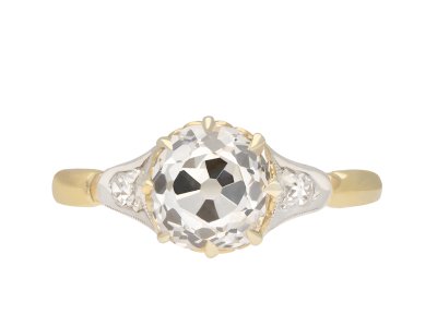 Jewellery item in modal