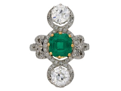 Jewellery item in modal