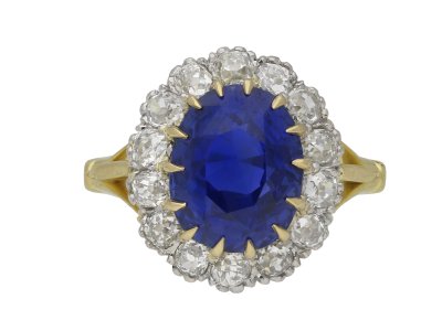 Jewellery item in modal