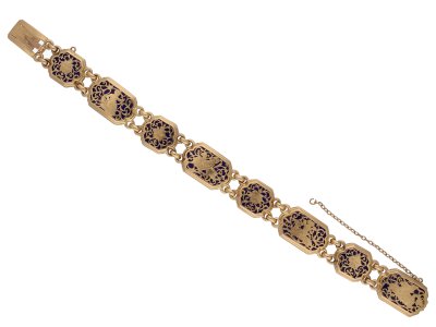 Jewellery item in modal
