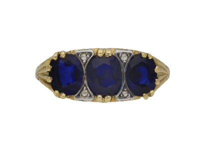 Jewellery item in modal