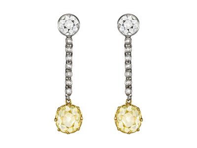 Jewellery item in modal