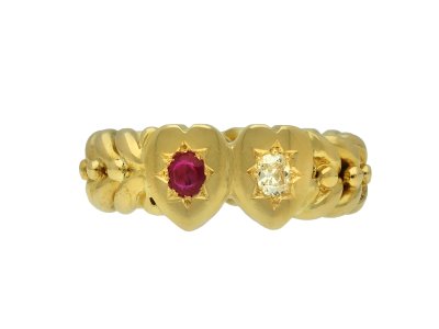 Jewellery item in modal