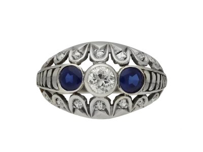Jewellery item in modal