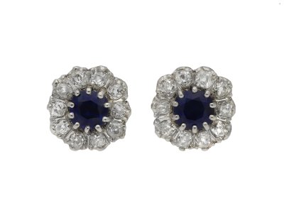 Jewellery item in modal