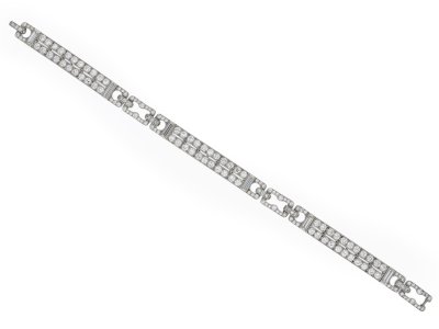 Jewellery item in modal