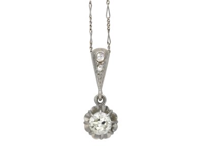 Jewellery item in modal