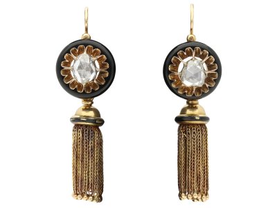 Jewellery item in modal