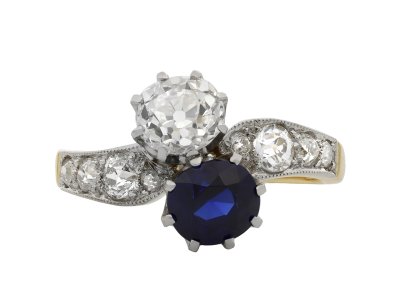 Jewellery item in modal