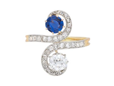Jewellery item in modal