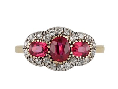 Jewellery item in modal