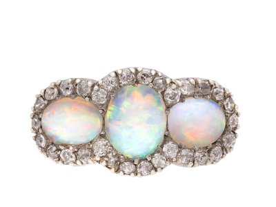 Jewellery item in modal