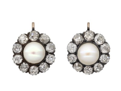 Jewellery item in modal