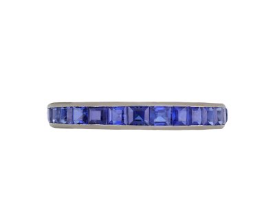 Jewellery item in modal