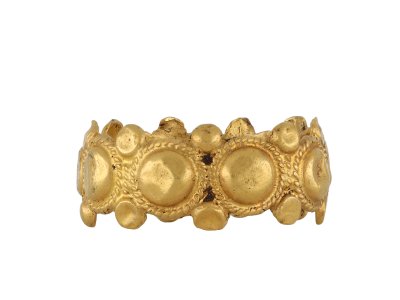 Jewellery item in modal