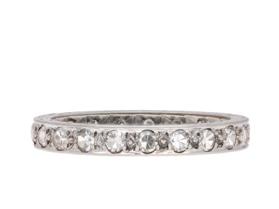 Jewellery item in modal