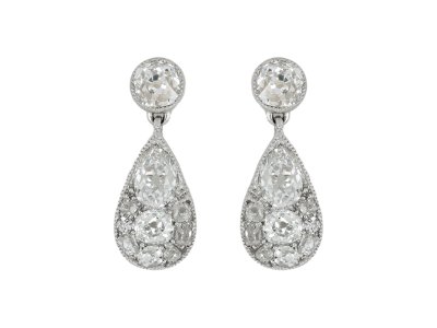 Jewellery item in modal