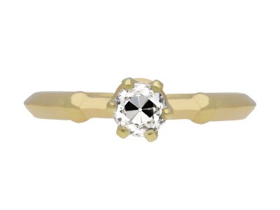 Jewellery item in modal