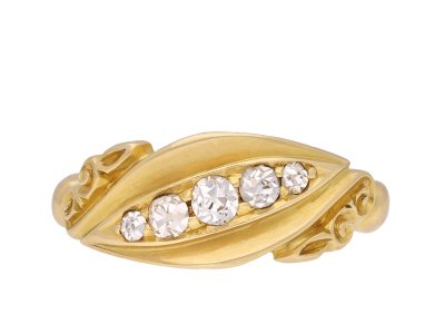 Jewellery item in modal