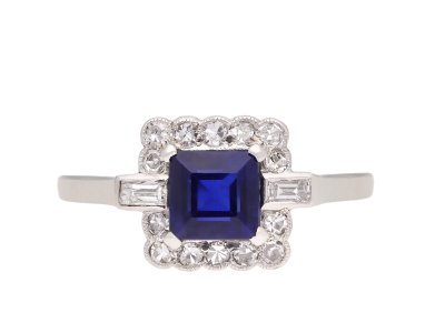 Jewellery item in modal