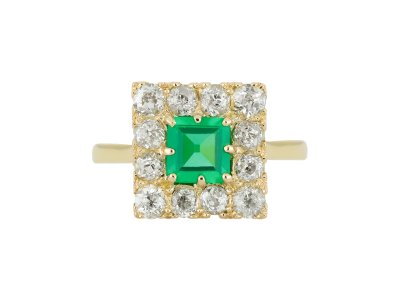 Jewellery item in modal