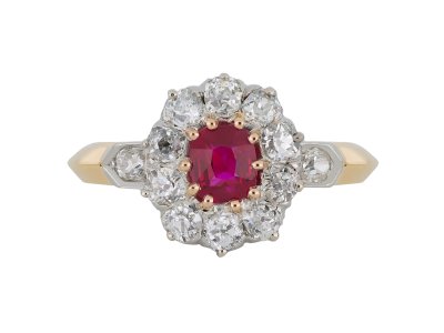 Jewellery item in modal