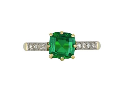 Jewellery item in modal