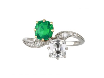 Jewellery item in modal